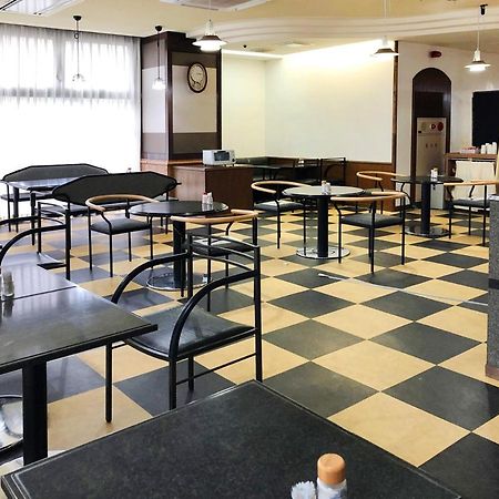 Neyagawa Trend Hotel Екстер'єр фото